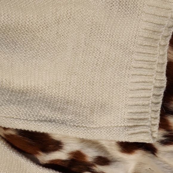Maurices  White/Brown Sweater Sz XS - Picture 5 of 9